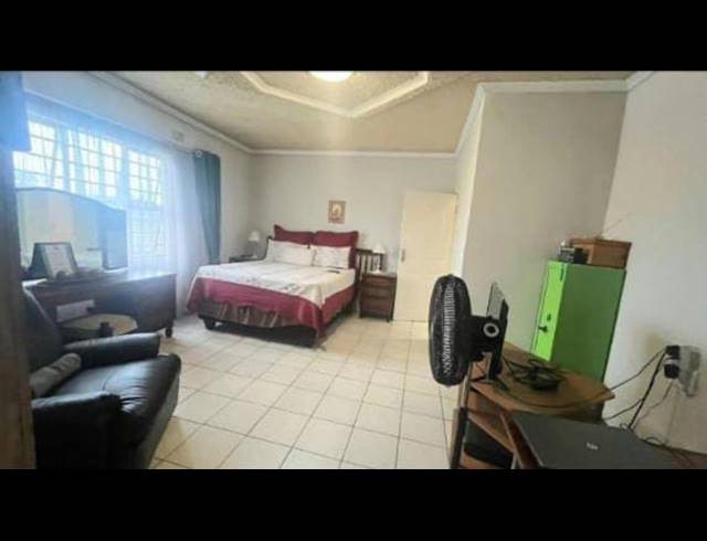 4 BEDROOM HOUSE FOR SALE IN SAVANNAH PARK